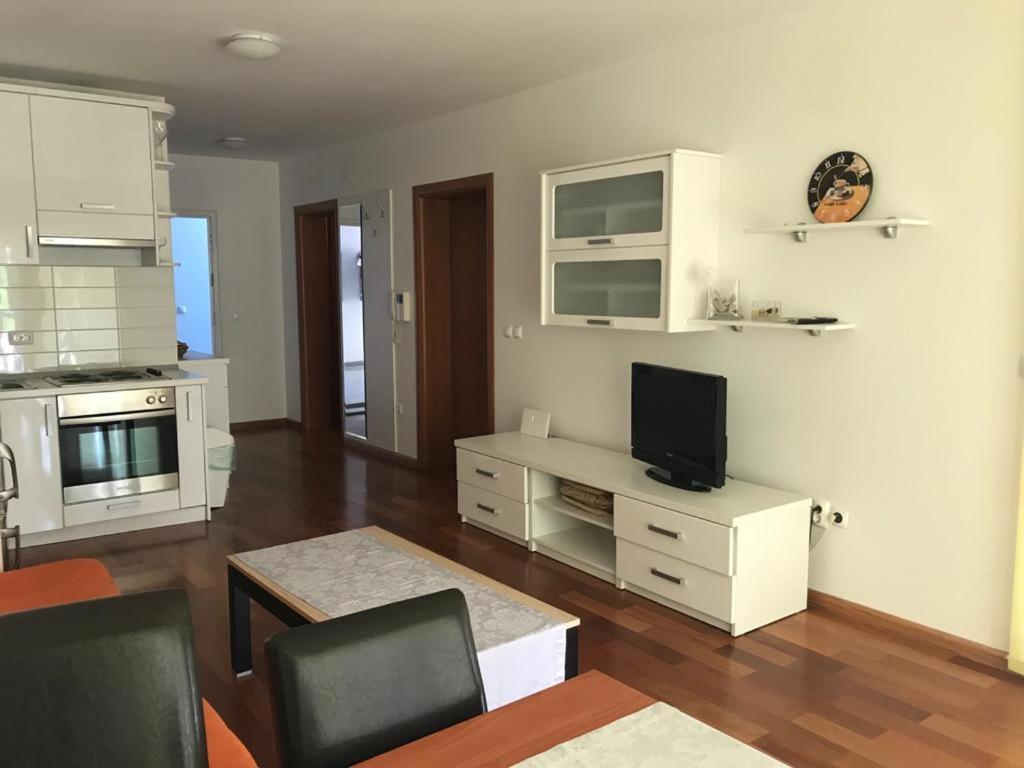 Apartment Biokovo Makarska Eksteriør billede